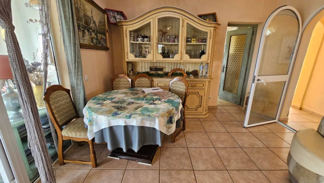 Sale - Villa - Adsubia - Adsubia Centro