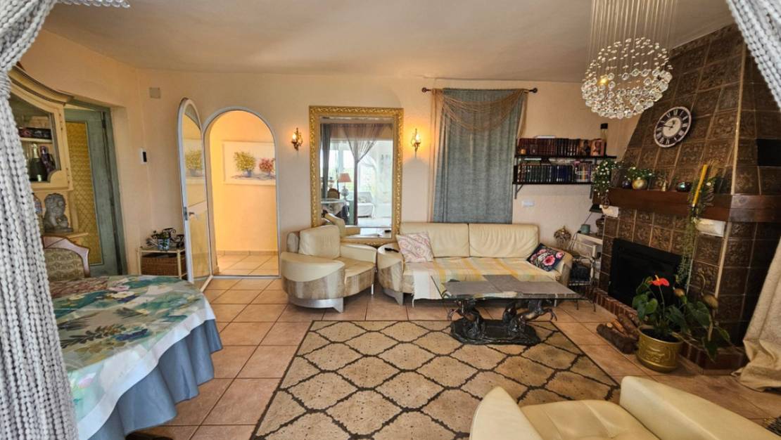 Sale - Villa - Adsubia - Adsubia Centro