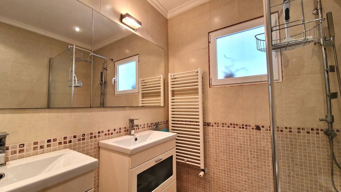 Sale - Villa - Adsubia - Adsubia Centro