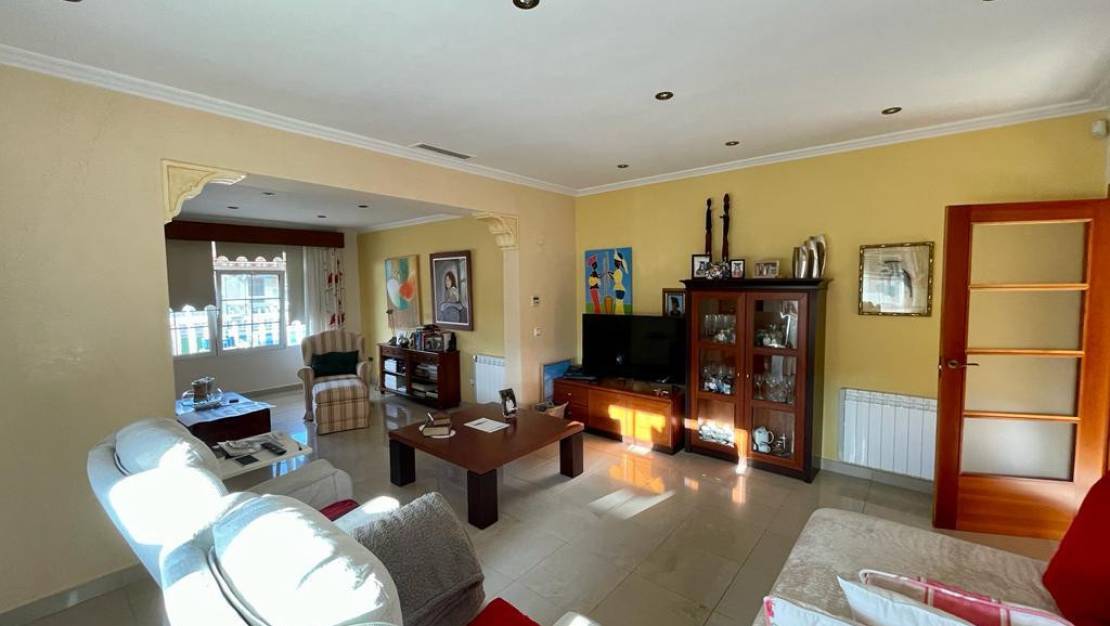 Sale - Villa - Albatera - Albatera Centro