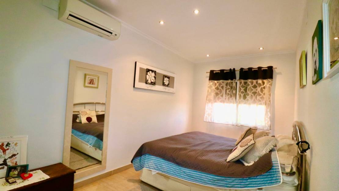 Sale - Villa - Albatera - Albatera Centro