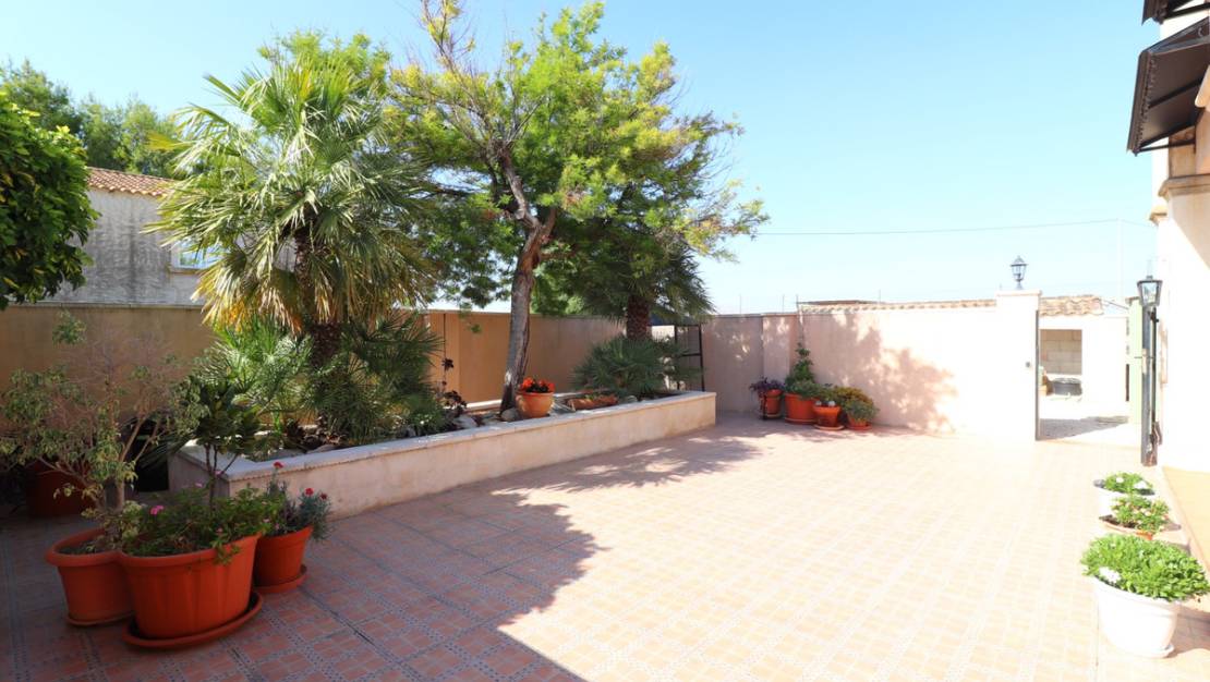 Sale - Villa - Albatera - Albatera Centro