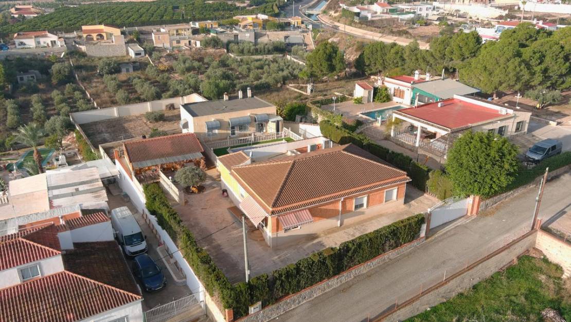 Sale - Villa - Albatera - Albatera Centro