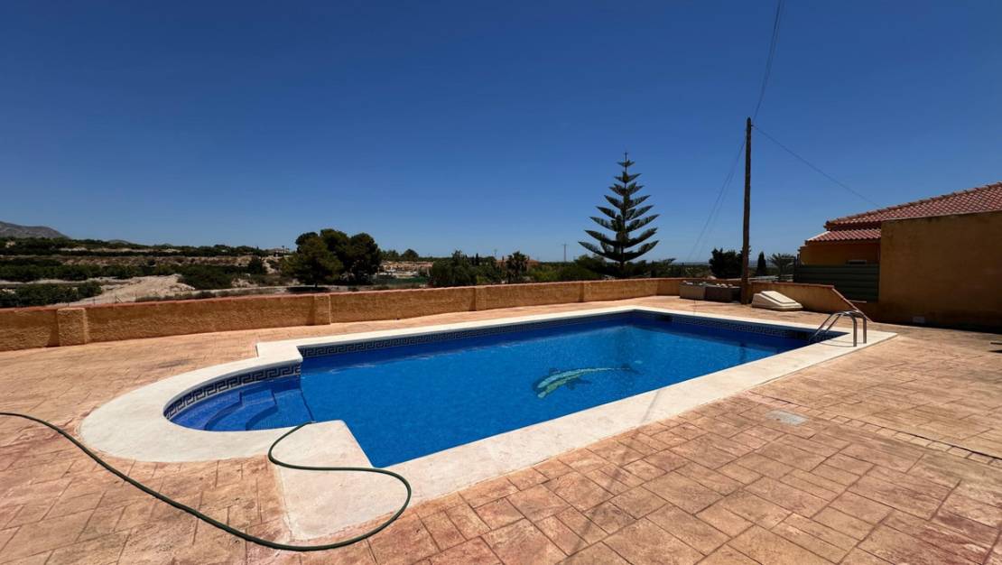 Sale - Villa - Albatera - Albatera Centro