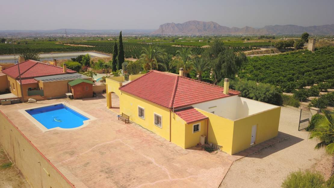 Sale - Villa - Albatera - Albatera Centro