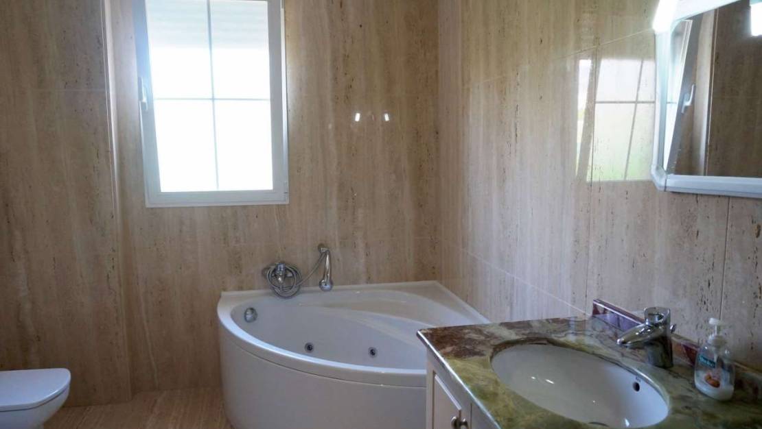 Sale - Villa - Alfaz del Pi