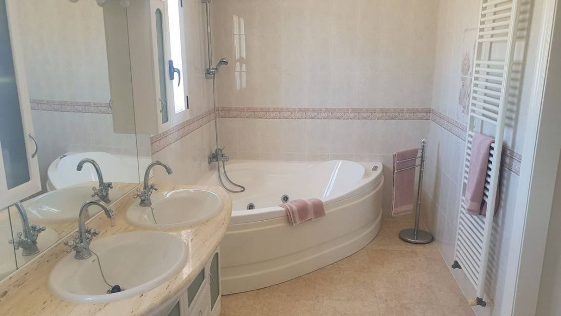 Sale - Villa - Algorfa - Algorfa Centro