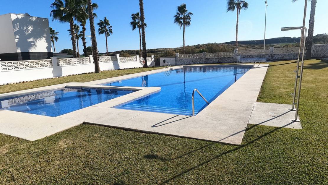 Sale - Villa - Algorfa - La finca golf