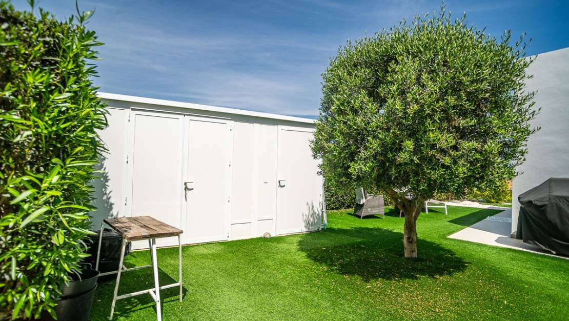 Sale - Villa - Algorfa - La finca golf