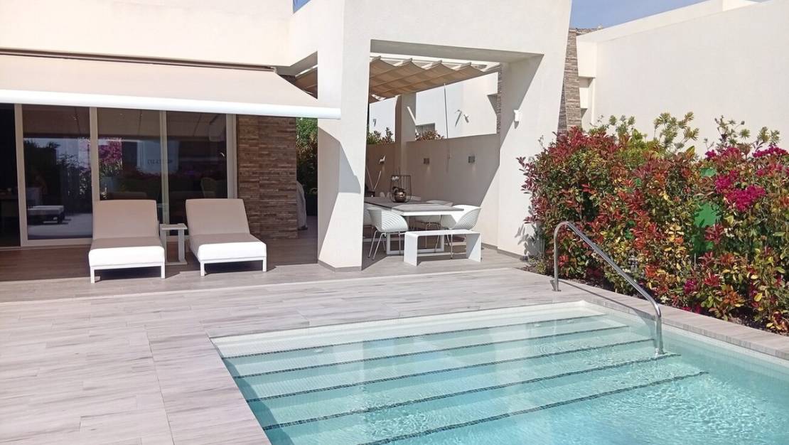 Sale - Villa - Algorfa - La finca golf