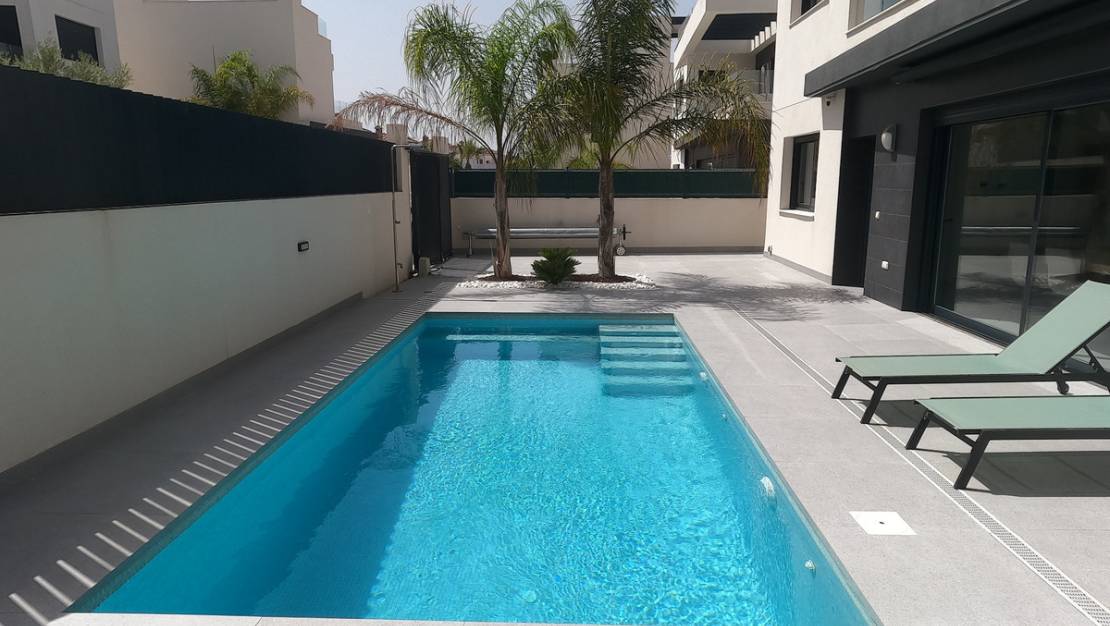 Sale - Villa - Algorfa - La finca golf