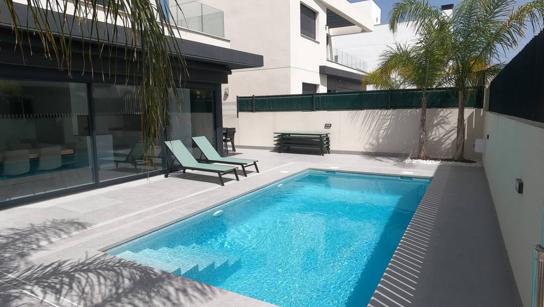 Sale - Villa - Algorfa - La finca golf