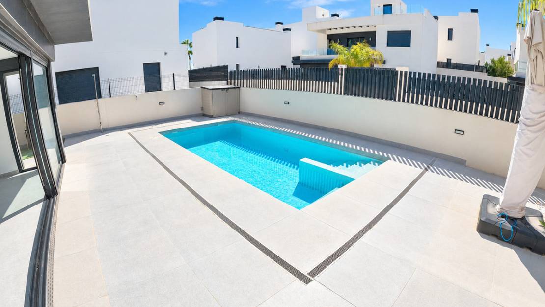 Sale - Villa - Algorfa - La finca golf