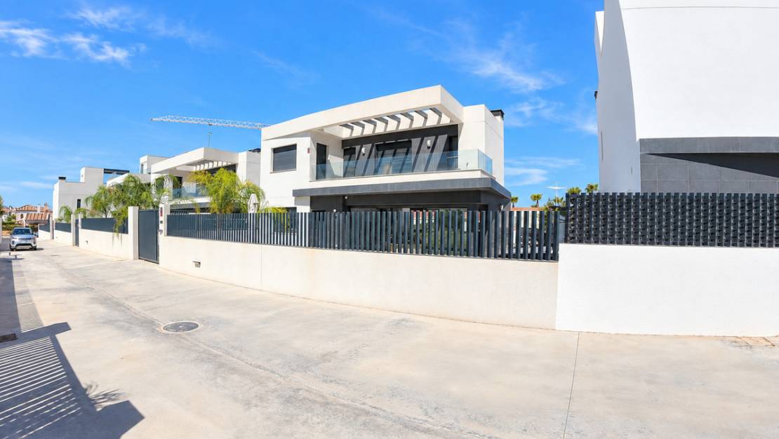 Sale - Villa - Algorfa - La finca golf