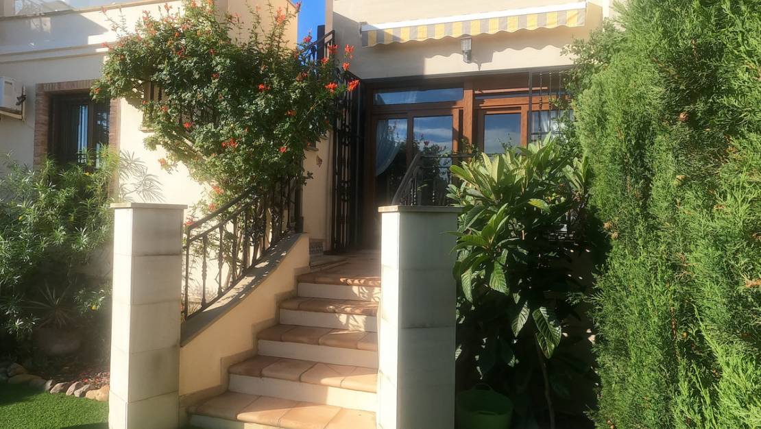Sale - Villa - Algorfa - La finca golf