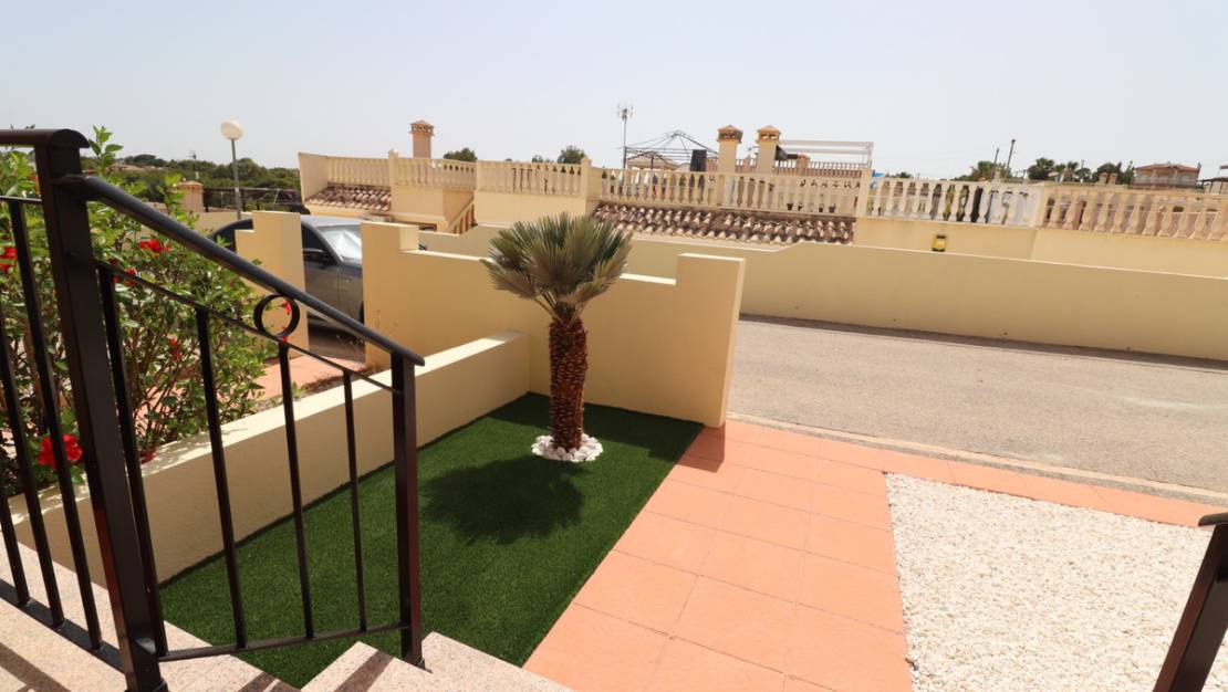 Sale - Villa - Algorfa - Montemar