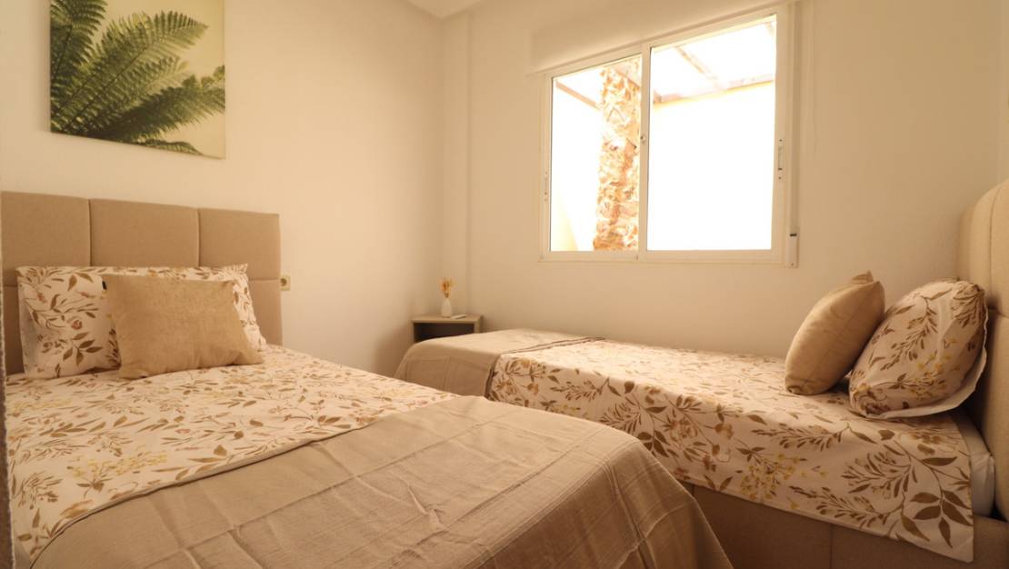 Sale - Villa - Algorfa - Montemar