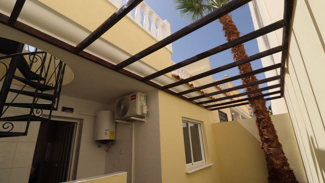 Sale - Villa - Algorfa - Montemar