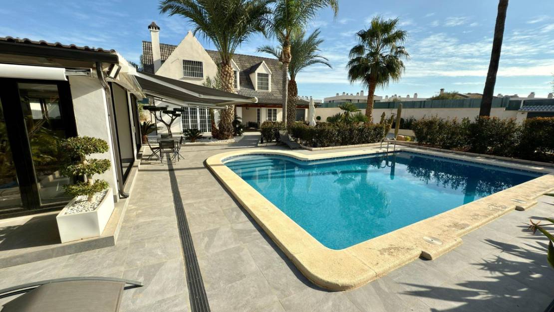 Sale - Villa - Alicante - Alicante Centro