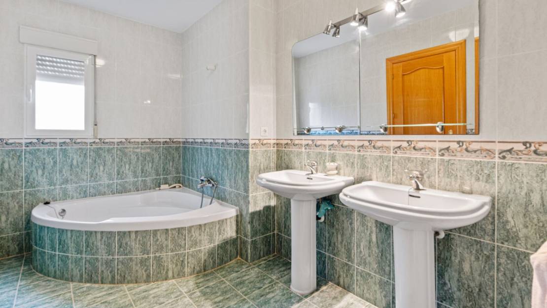 Sale - Villa - Alicante - Alicante Centro