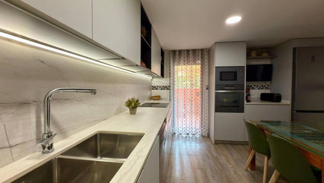 Sale - Villa - Alicante - Alicante Centro