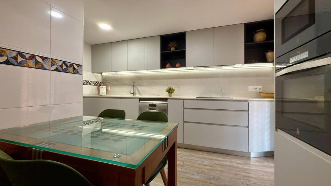 Sale - Villa - Alicante - Alicante Centro