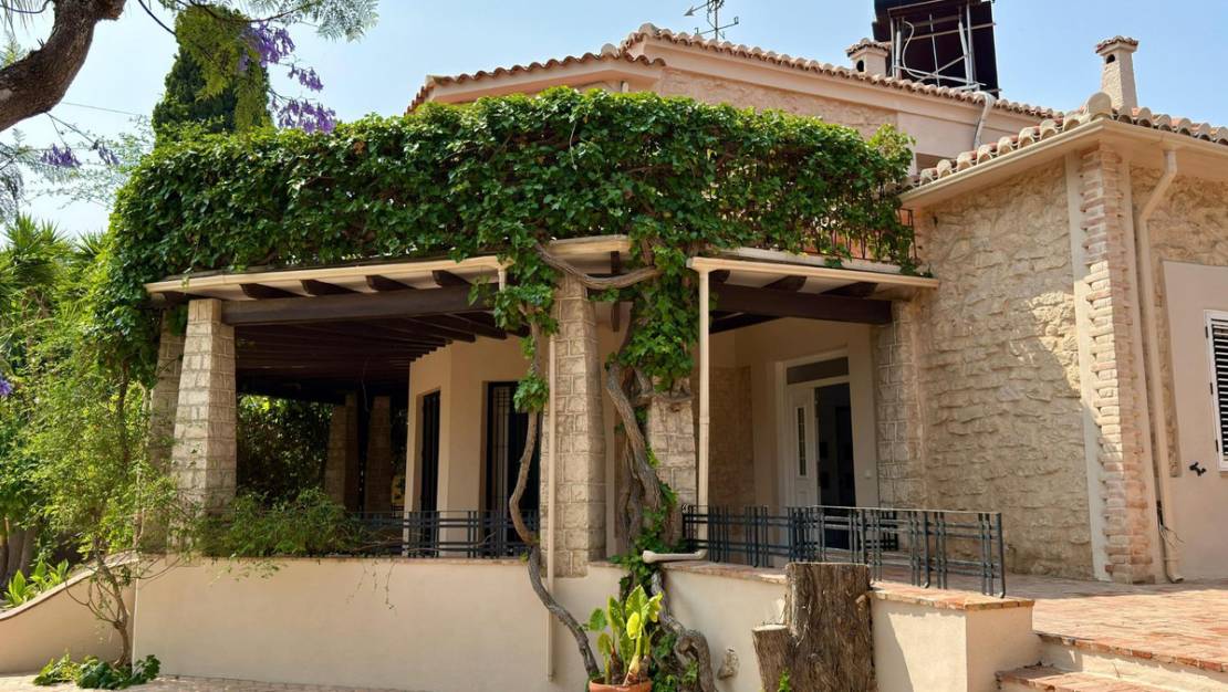 Sale - Villa - Alicante - Alicante Centro