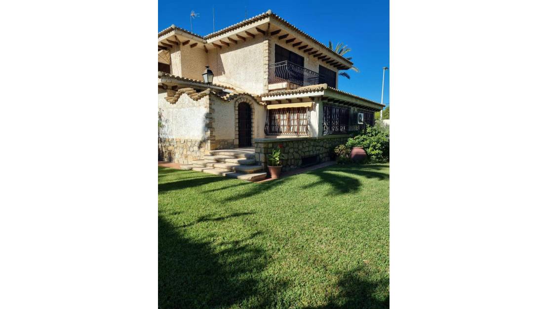 Sale - Villa - Alicante - Alicante Centro