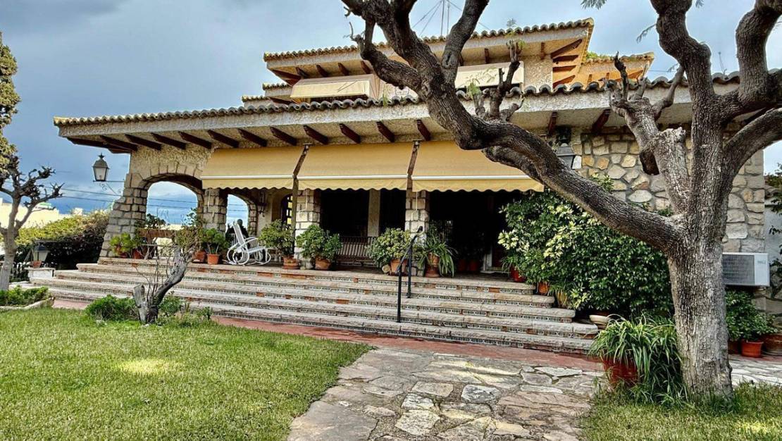 Sale - Villa - Alicante - Alicante Centro