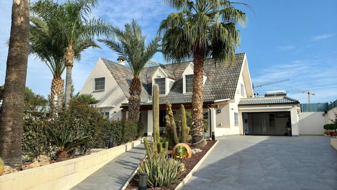 Sale - Villa - Alicante - Alicante Centro