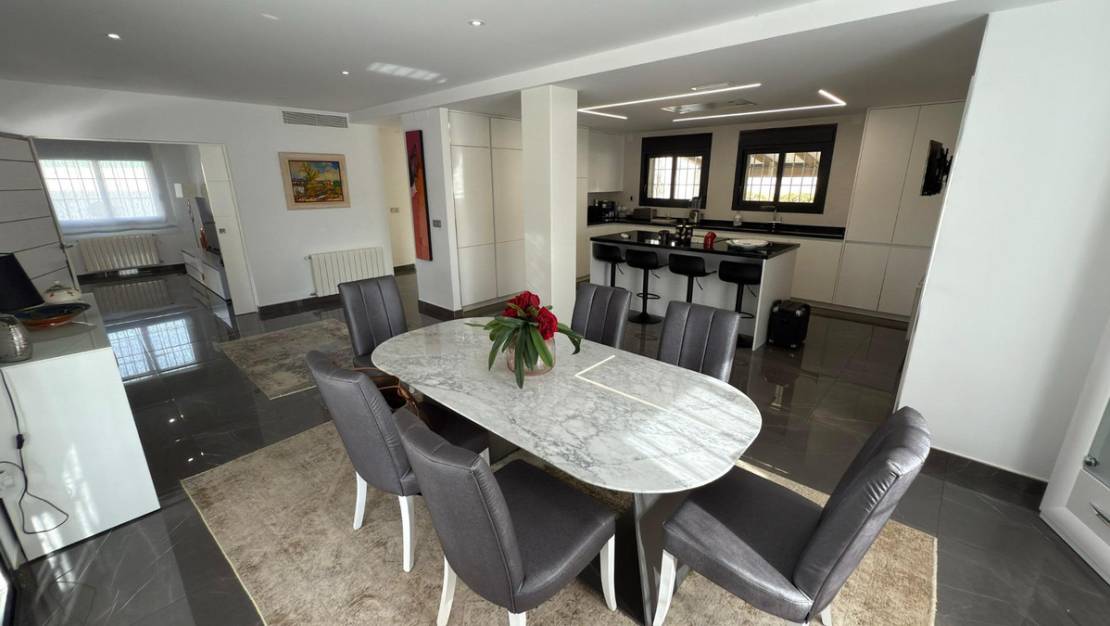 Sale - Villa - Alicante - Alicante Centro