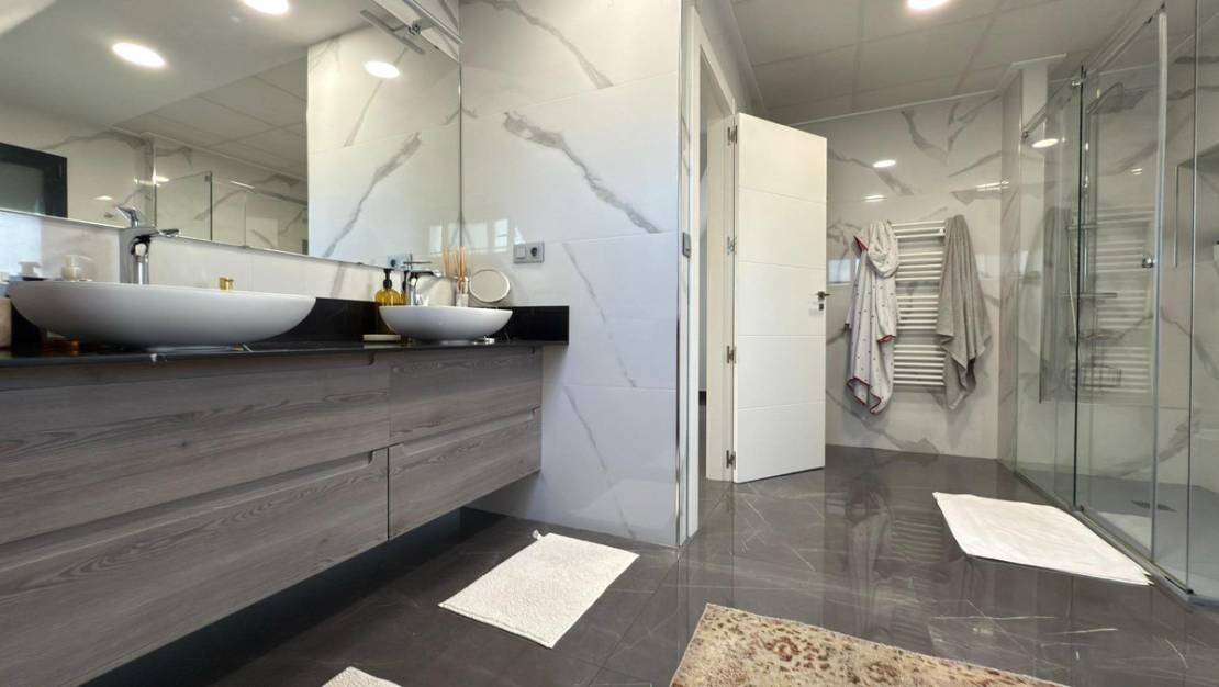 Sale - Villa - Alicante - Alicante Centro