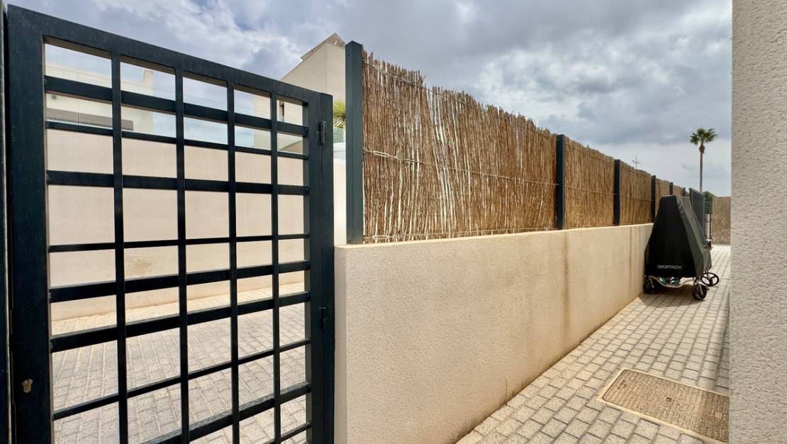 Sale - Villa - Alicante - Alicante Centro