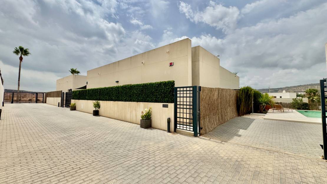 Sale - Villa - Alicante - Alicante Centro