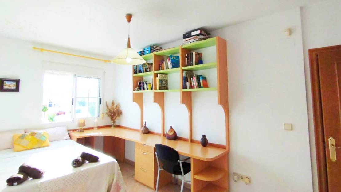 Sale - Villa - Alicante City - La Torreta