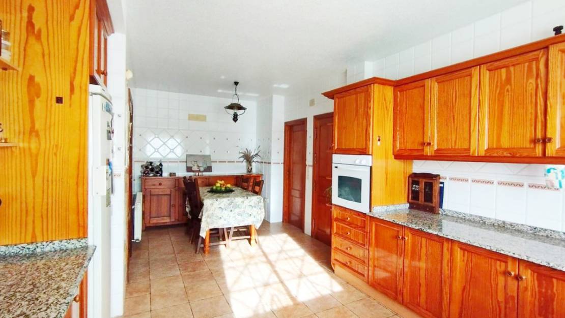 Sale - Villa - Alicante City - La Torreta