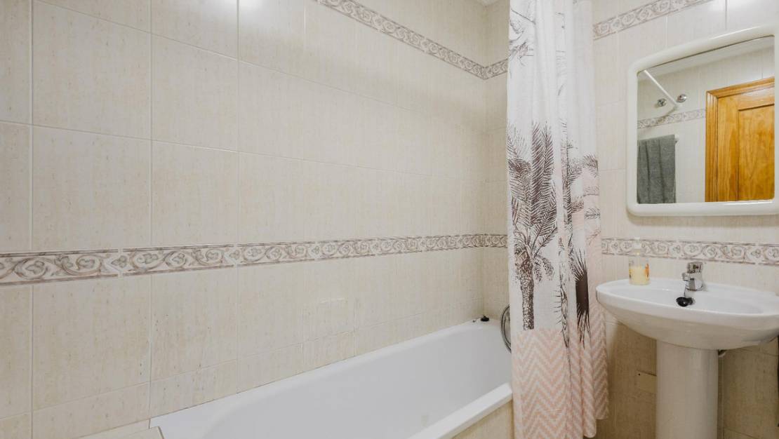 Sale - Villa - Alicante City - Parque de las Naciones