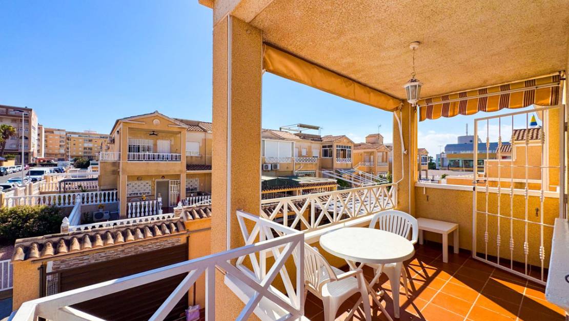 Sale - Villa - Alicante City - Parque de las Naciones