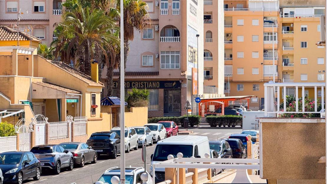 Sale - Villa - Alicante City - Parque de las Naciones