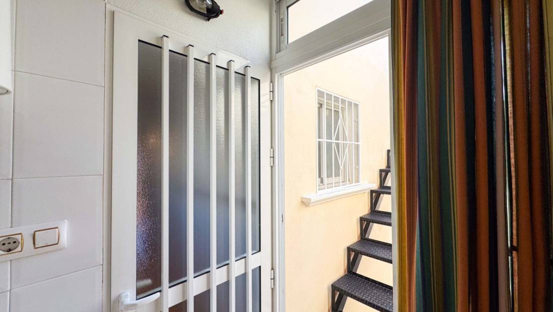 Sale - Villa - Alicante City - Parque de las Naciones