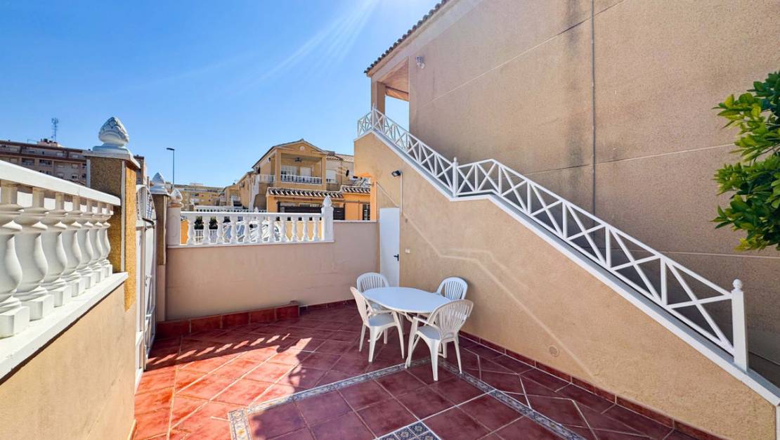 Sale - Villa - Alicante City - Parque de las Naciones