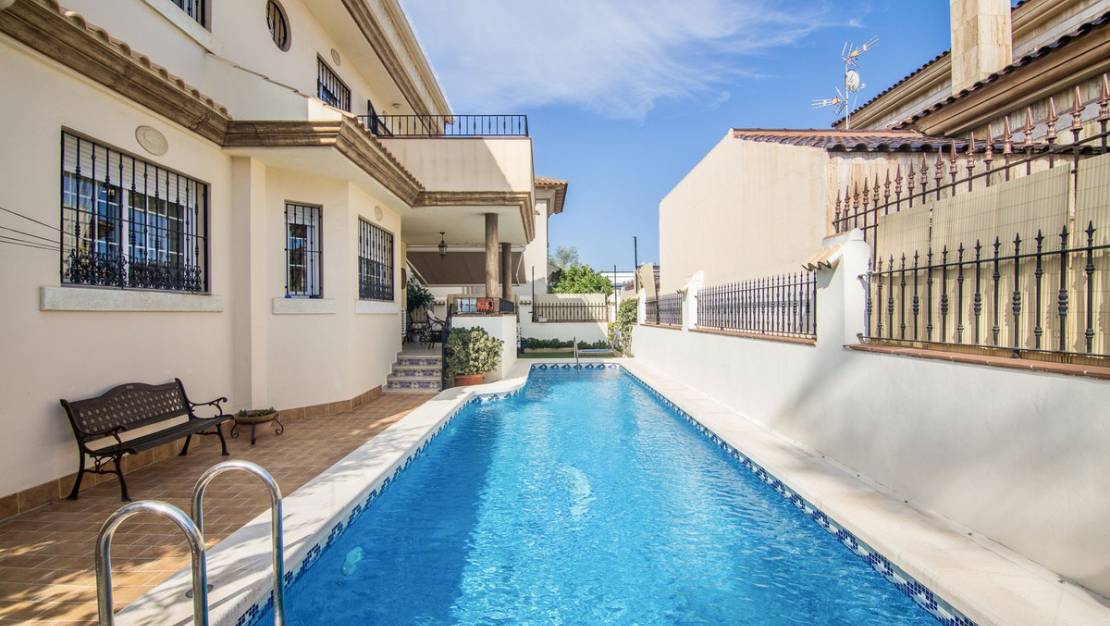 Sale - Villa - Almoradí - Almoradi Centro