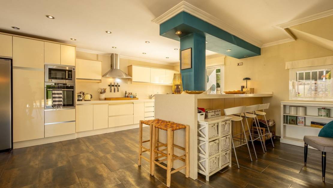 Sale - Villa - Almoradí - Almoradi Centro