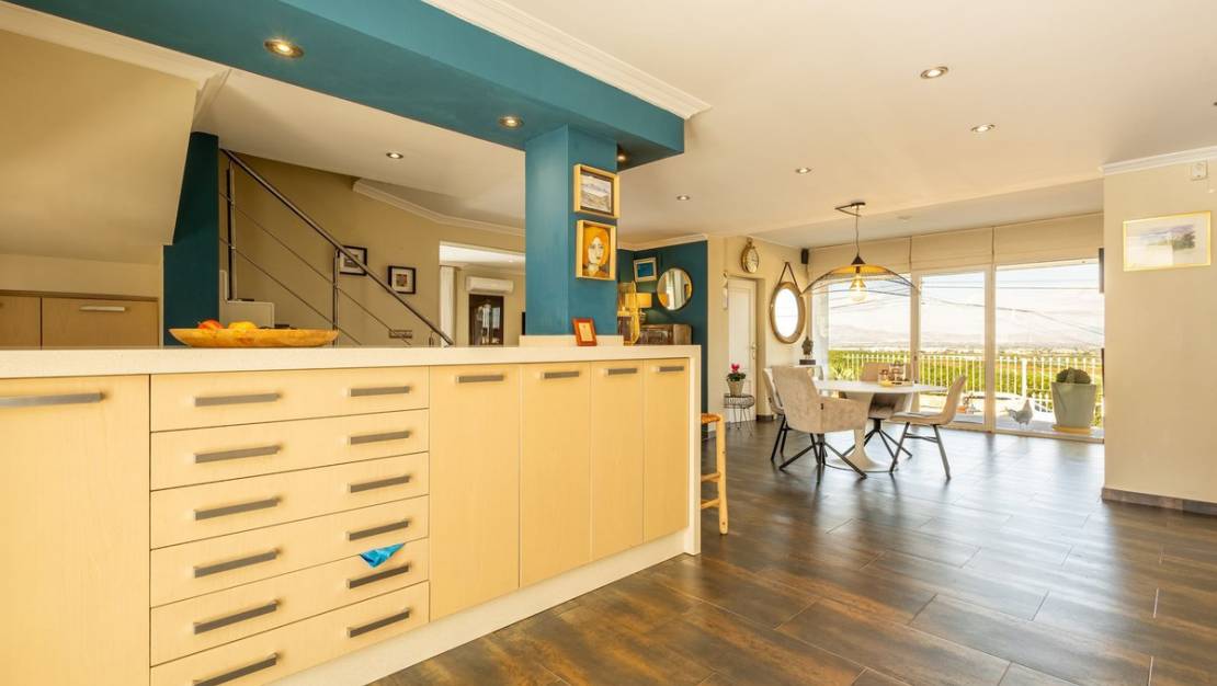 Sale - Villa - Almoradí - Almoradi Centro