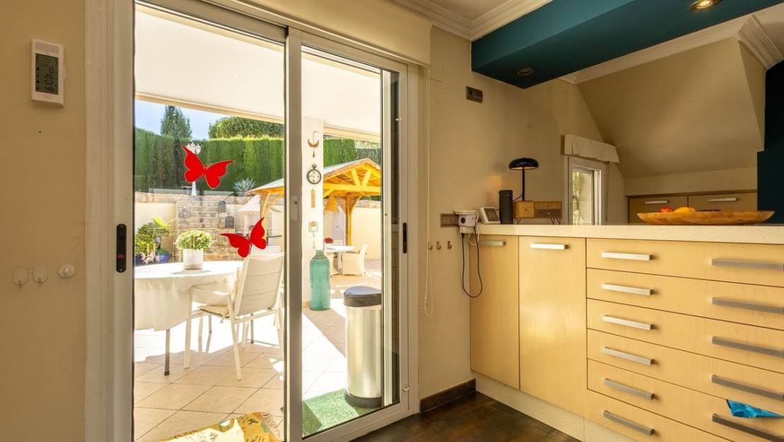 Sale - Villa - Almoradí - Almoradi Centro