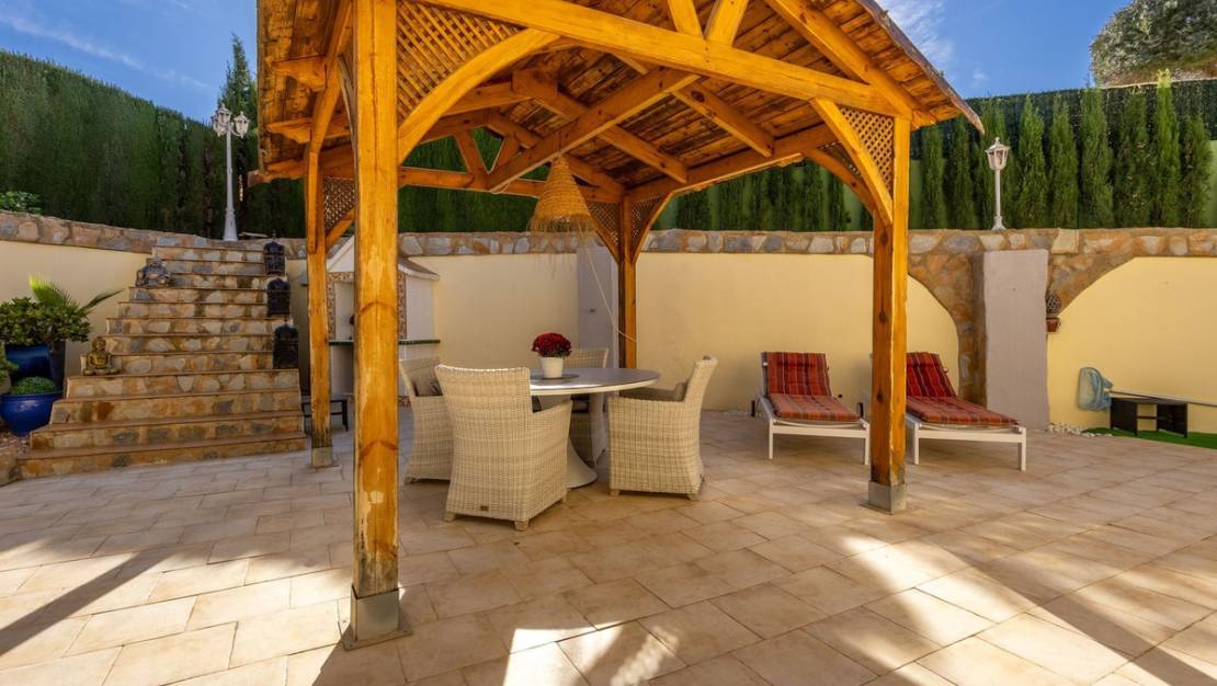 Sale - Villa - Almoradí - Almoradi Centro