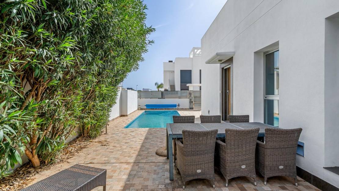 Sale - Villa - Almoradí - Comunidad valenciana