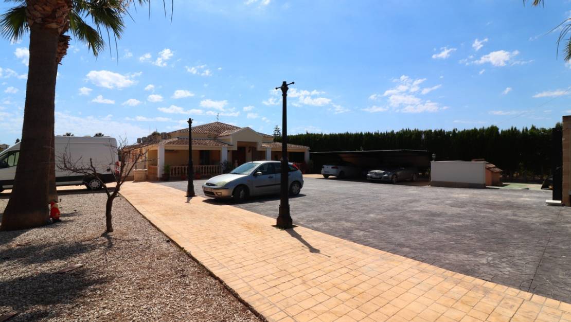 Sale - Villa - Almoradí - Heredades
