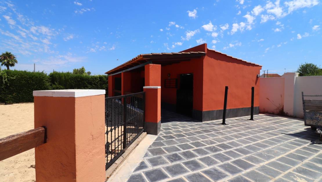 Sale - Villa - Almoradí - Heredades
