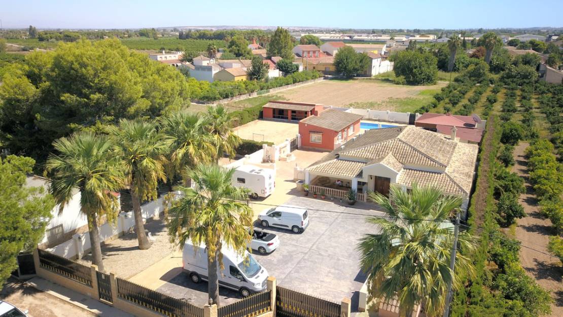 Sale - Villa - Almoradí - Heredades
